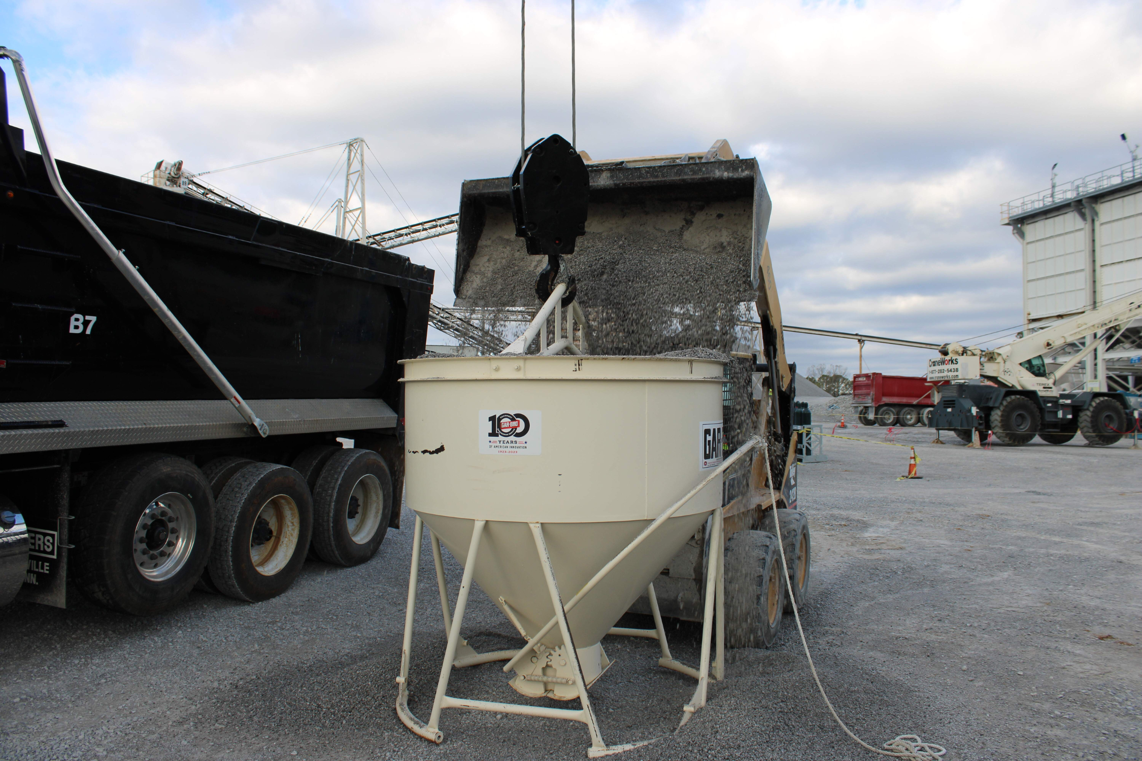 NTEP certification testing procedure photo showing WingScan’s LiDAR-based volumetric measurement system being evaluated under real-world operating conditions.